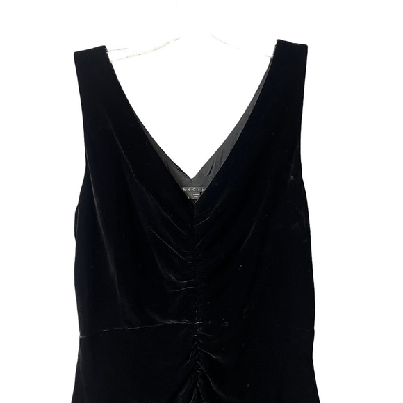 Theory Silk Blend Velvet Mini Dress US 8 LBD Cocktail Dress Whimsigoth Grunge - Picture 3 of 7